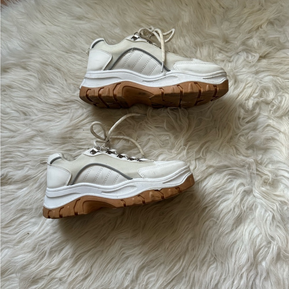 Platform sneakers
